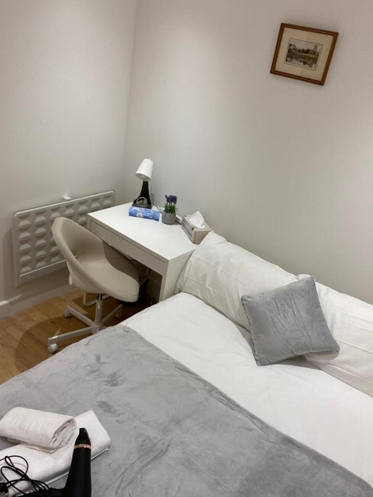 Cosy Private Rooms Near Euston Station, Central London Bagian luar foto
